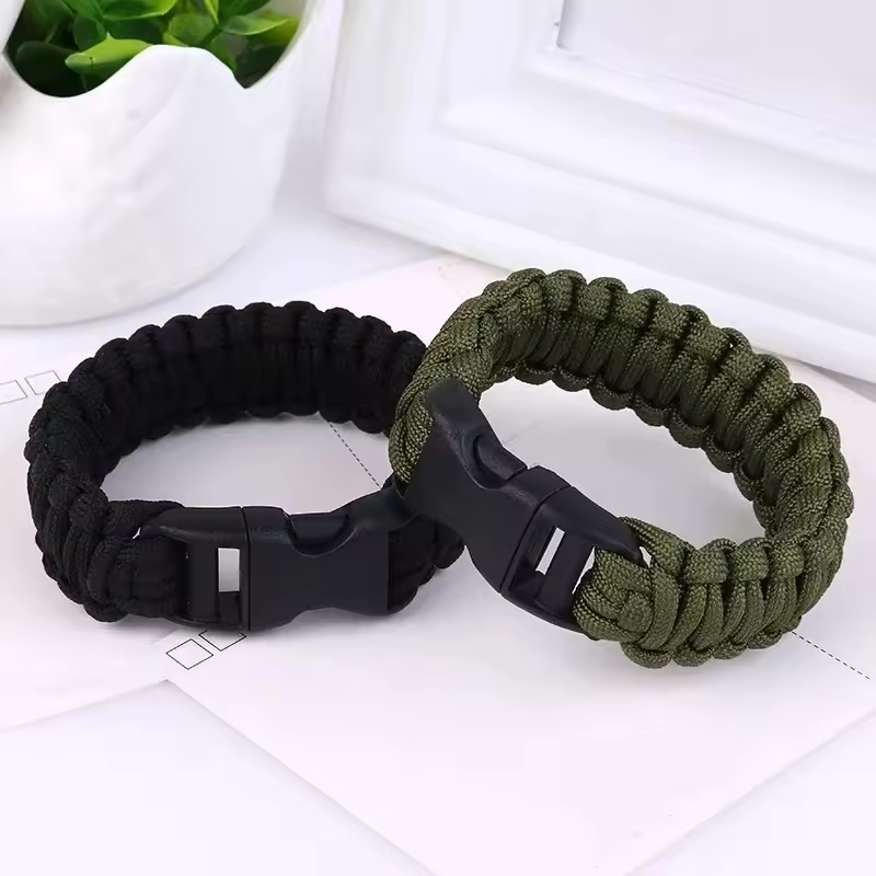 Paracord Survival Bracelet
